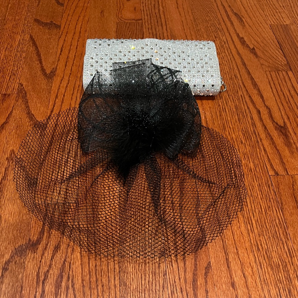 Fascinator Hat for Wedding/Special Event or Derby